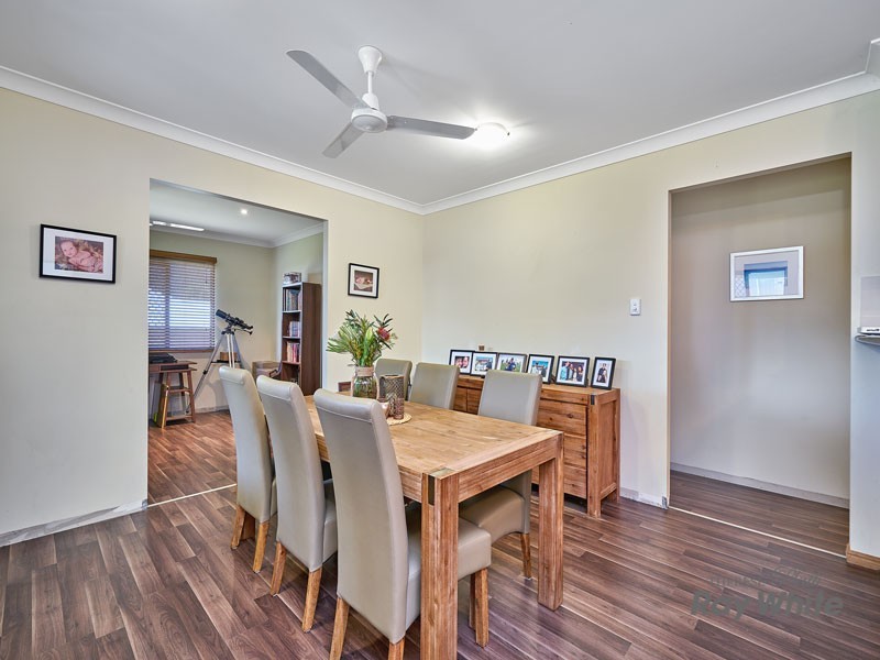 33 Fitzmaurice Drive, Bentley Park QLD 4869