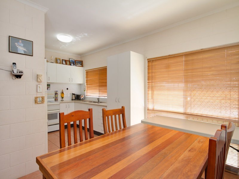 11 Adventure Close, Bentley Park QLD 4869