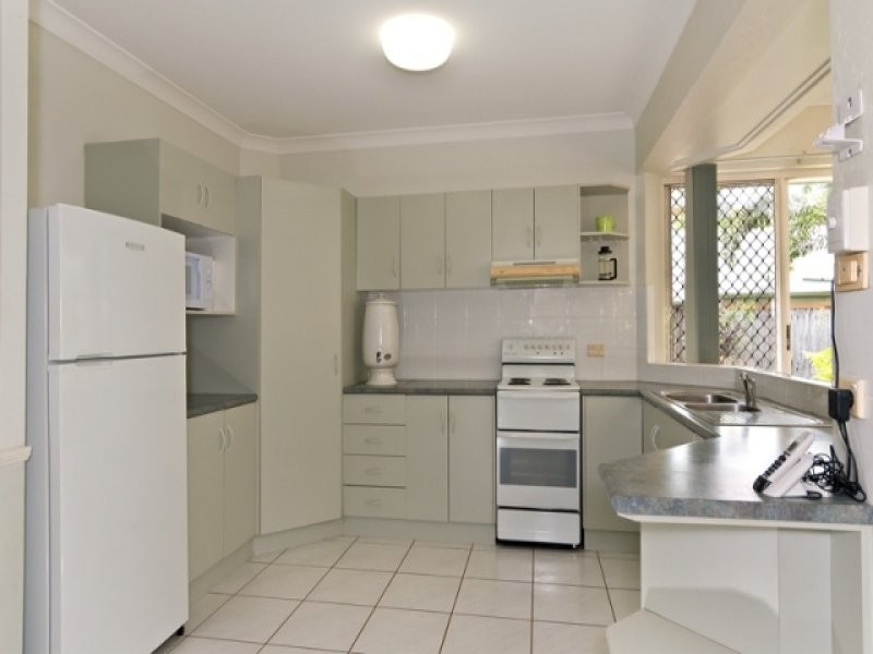 Bentley Park QLD 4869