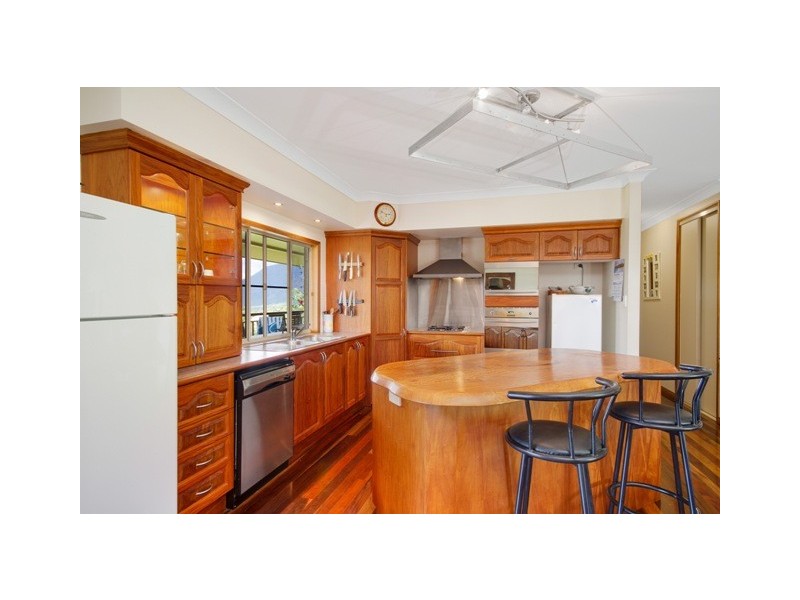 13-15 Costain Street, Goldsborough QLD 4865