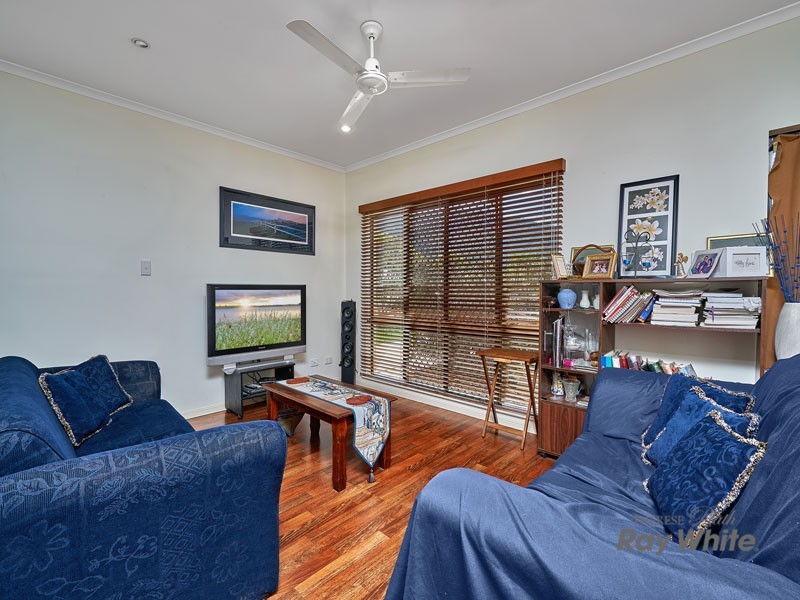 152 Timberlea Drive, Bentley Park QLD 4869