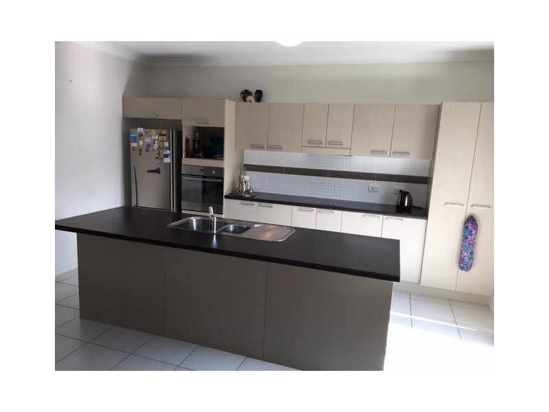 47 Phoenix Street, White Rock QLD 4868