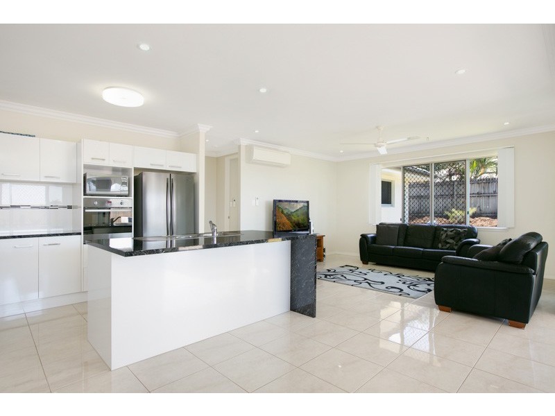 11 Knowlton Close, Gordonvale QLD 4865