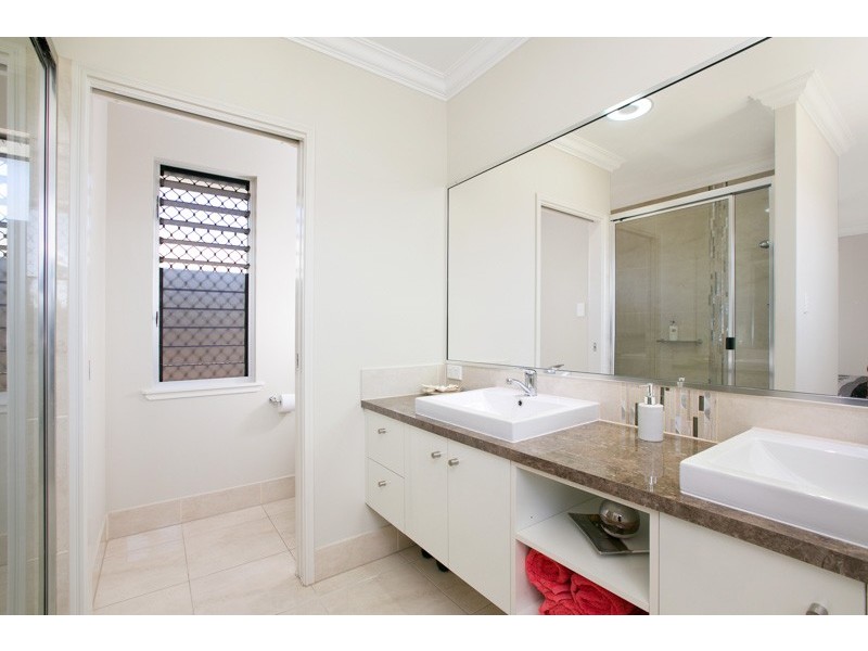 11 Knowlton Close, Gordonvale QLD 4865