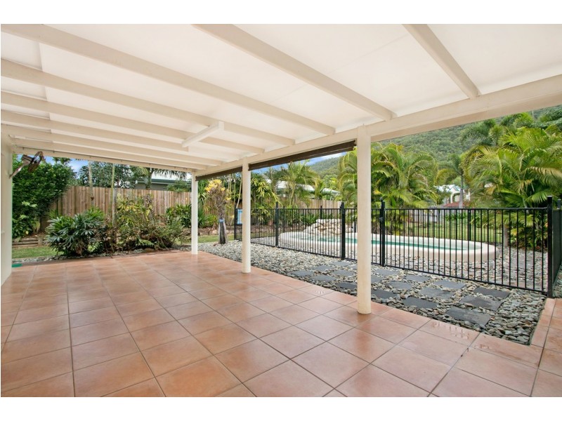 16 Palmer Close, Gordonvale QLD 4865