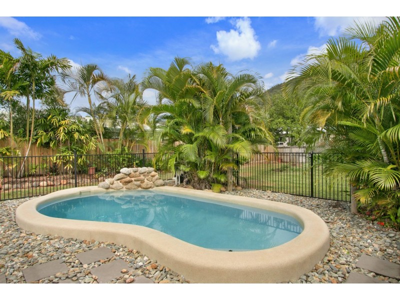 16 Palmer Close, Gordonvale QLD 4865