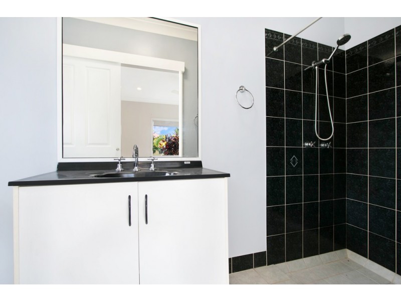 16 Palmer Close, Gordonvale QLD 4865