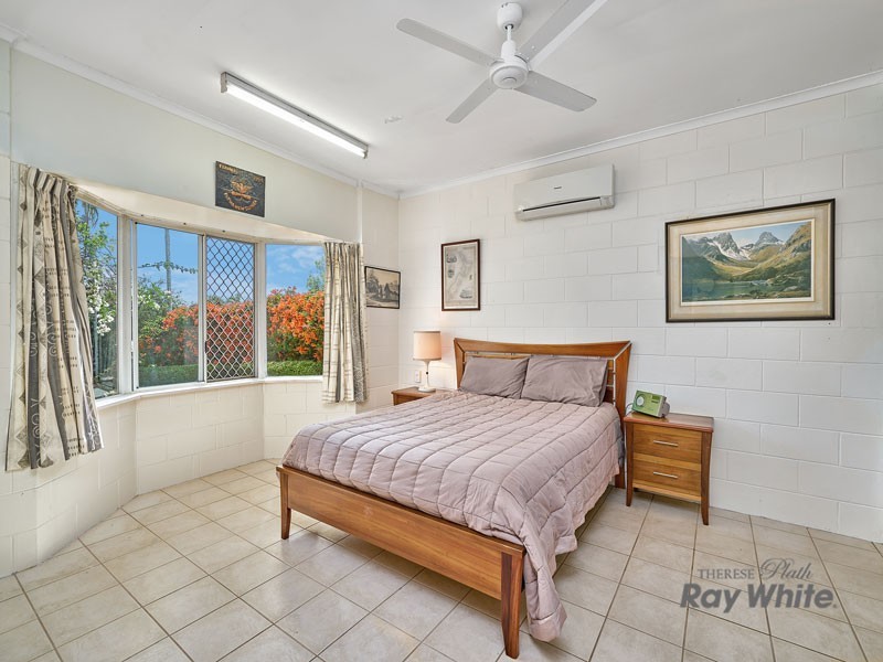 86 Anderson Road, Woree QLD 4868