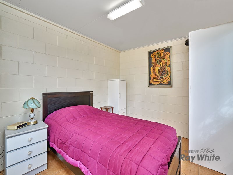 86 Anderson Road, Woree QLD 4868