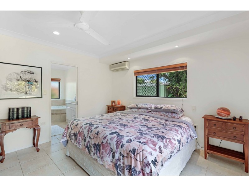 33 Canecutter Road, Edmonton QLD 4869