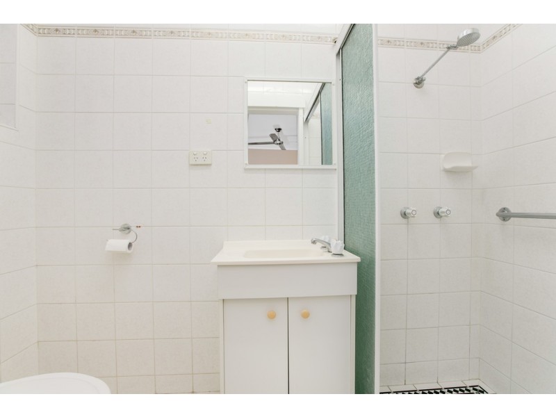 6 Boonaree Close, Mount Sheridan QLD 4868