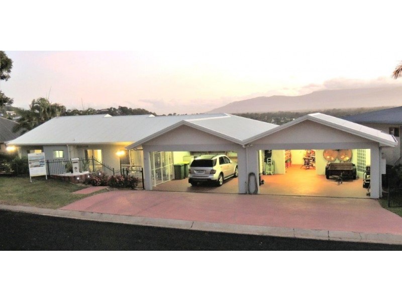 36 Guthrie Place, Bentley Park QLD 4869