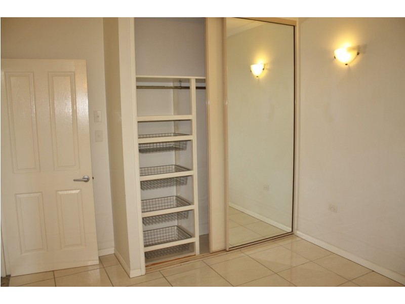 11 / 18 – 20 Rose Street, Westcourt QLD 4870