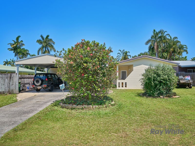 8 Tryal Street, Bentley Park QLD 4869