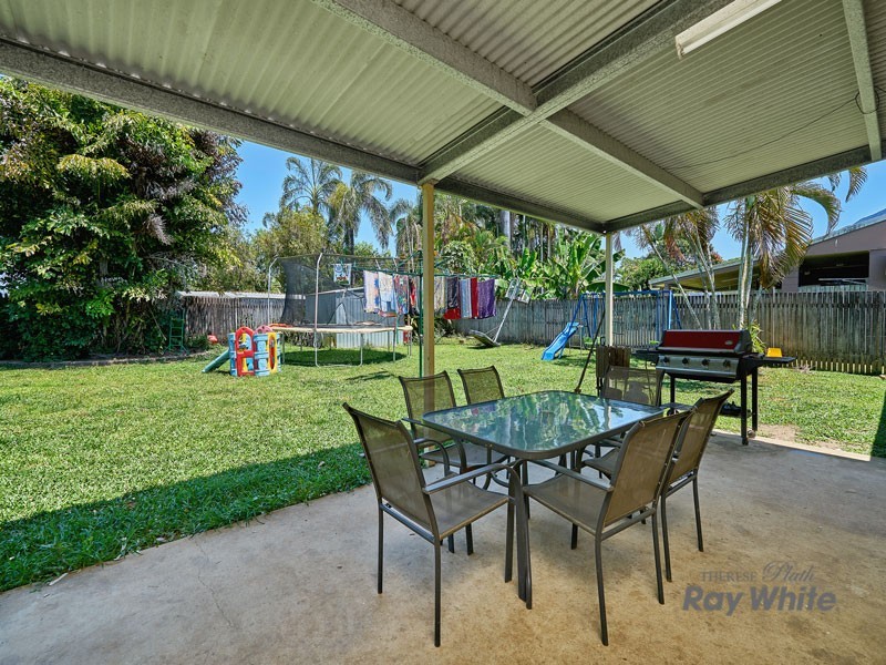 8 Tryal Street, Bentley Park QLD 4869
