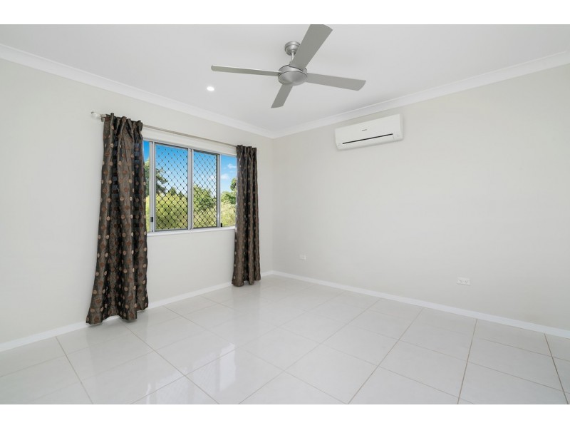 17 Hamelin Street, Bentley Park QLD 4869