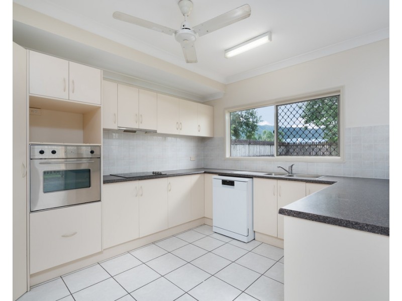 6 Wiseman Road East, Edmonton QLD 4869