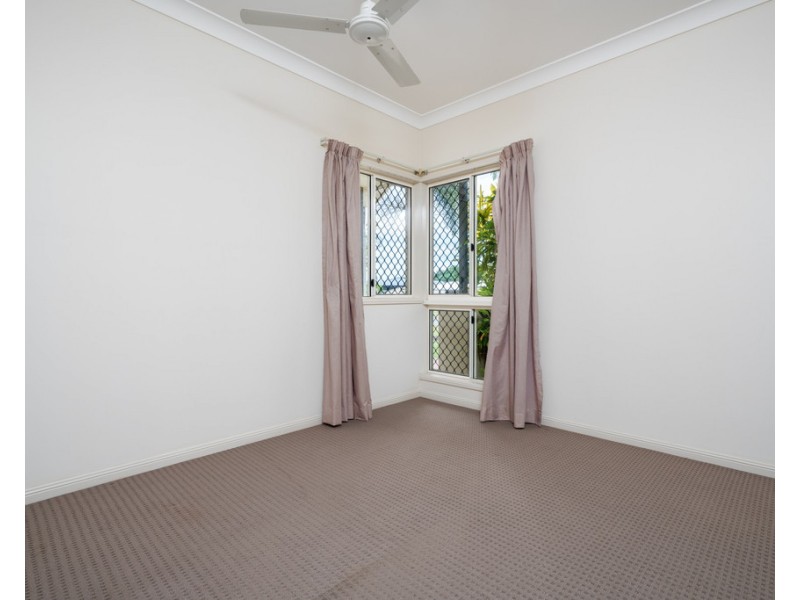 6 Wiseman Road East, Edmonton QLD 4869