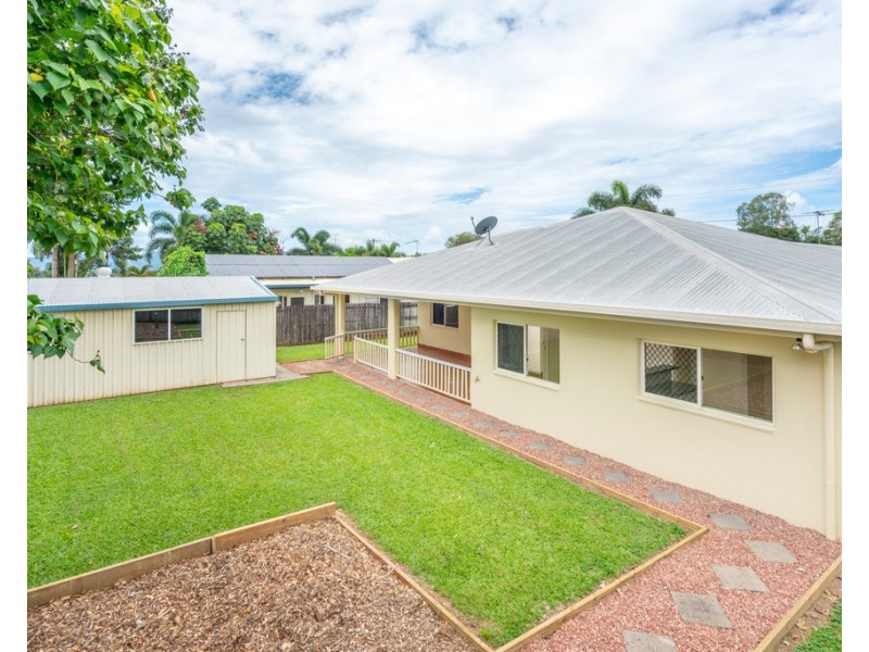 6 Wiseman Road East, Edmonton QLD 4869