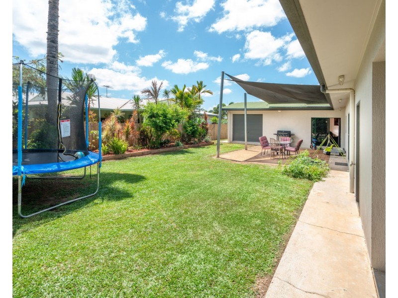 52 Canecutter Road, Edmonton QLD 4869