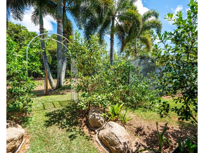 52 Canecutter Road, Edmonton QLD 4869