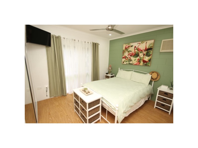 16 Duyfken Street, Bentley Park QLD 4869