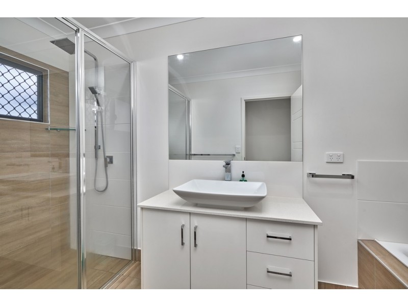 6 Oberonia Close, Edmonton QLD 4869