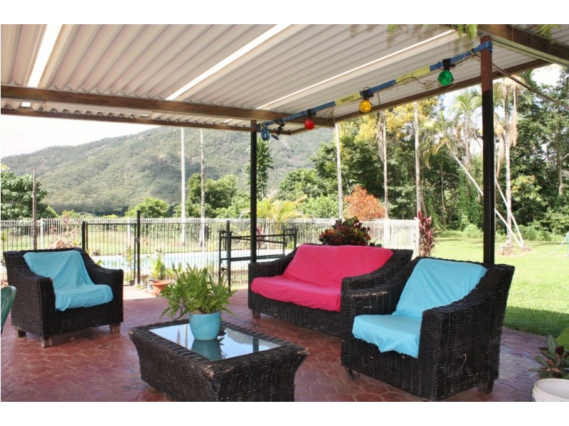 161 Gillies Range Road, Gordonvale QLD 4865