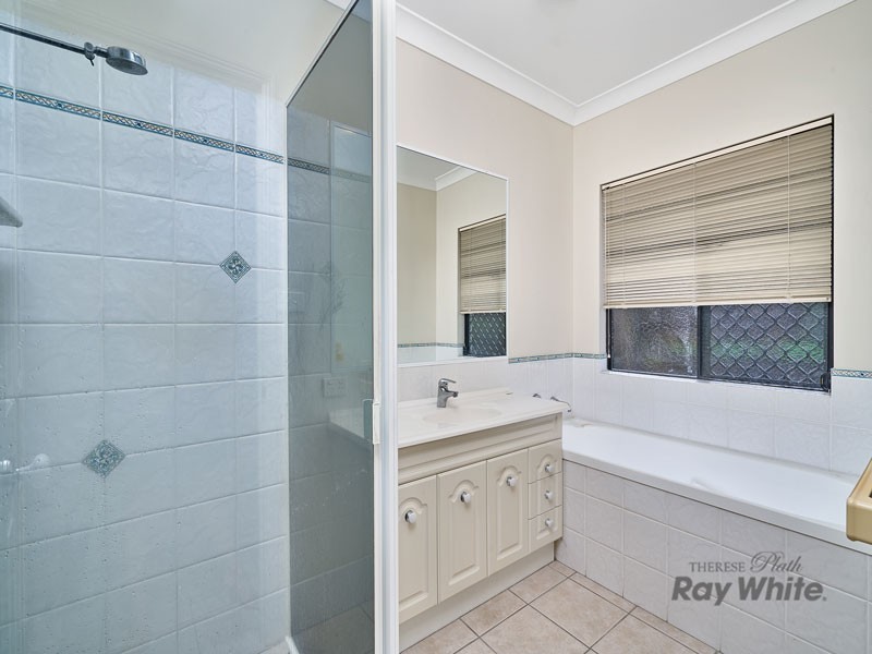 23 Findlay Street, Brinsmead QLD 4870