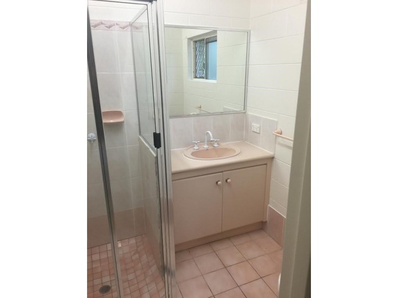 Bentley Park QLD 4869