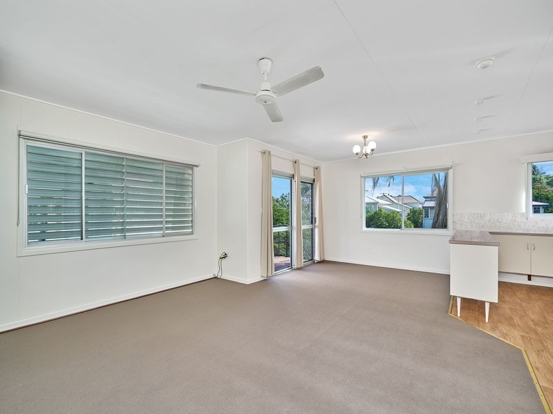 31 Queen Street, Parramatta Park QLD 4870