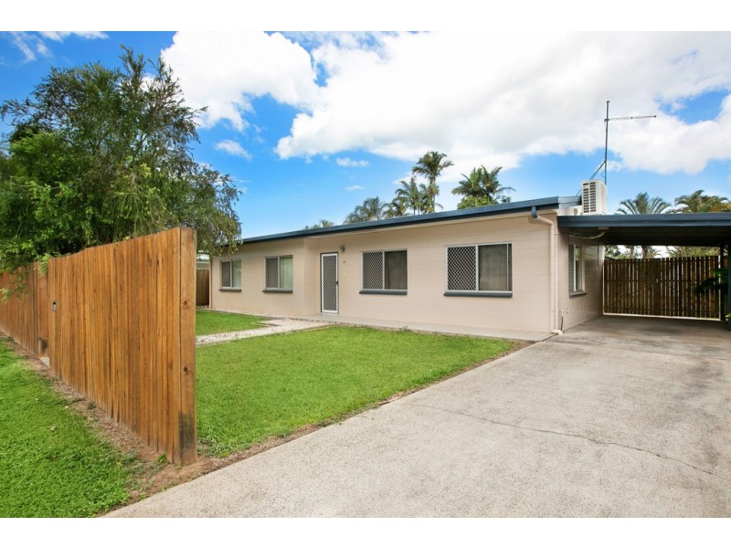 36 Bicentennial Road, Bentley Park QLD 4869