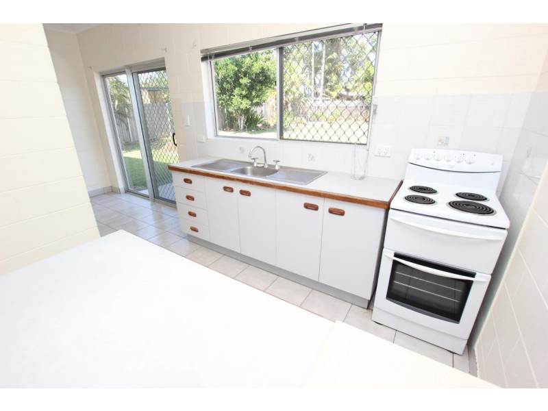 36 Bicentennial Road, Bentley Park QLD 4869