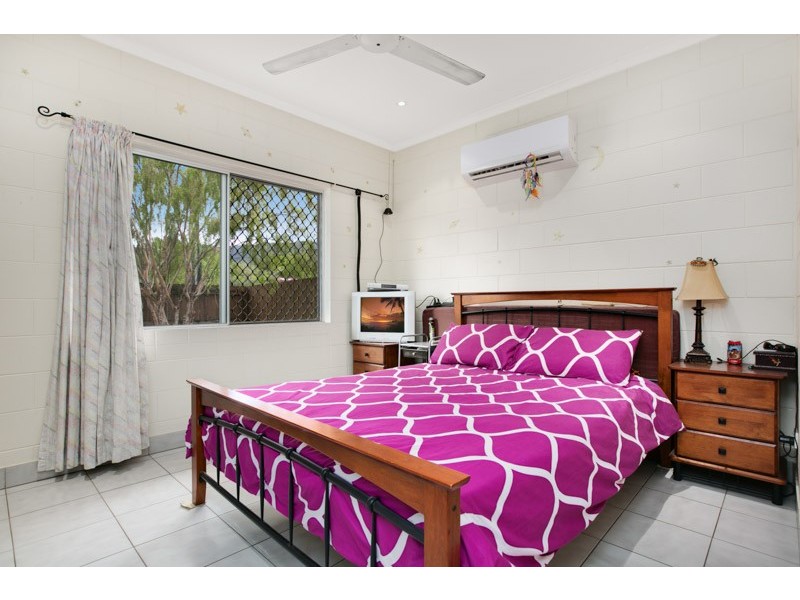 36 Bicentennial Road, Bentley Park QLD 4869