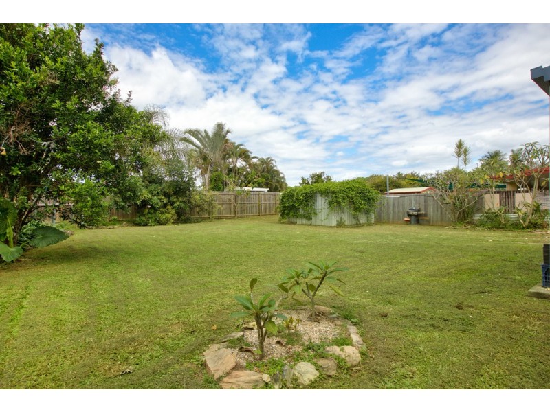 36 Bicentennial Road, Bentley Park QLD 4869