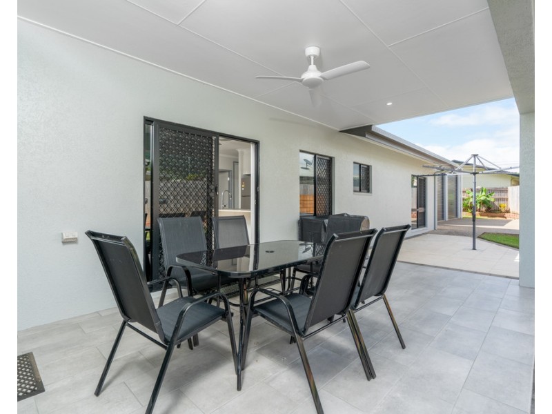 77 Cooktown Road, Edmonton QLD 4869