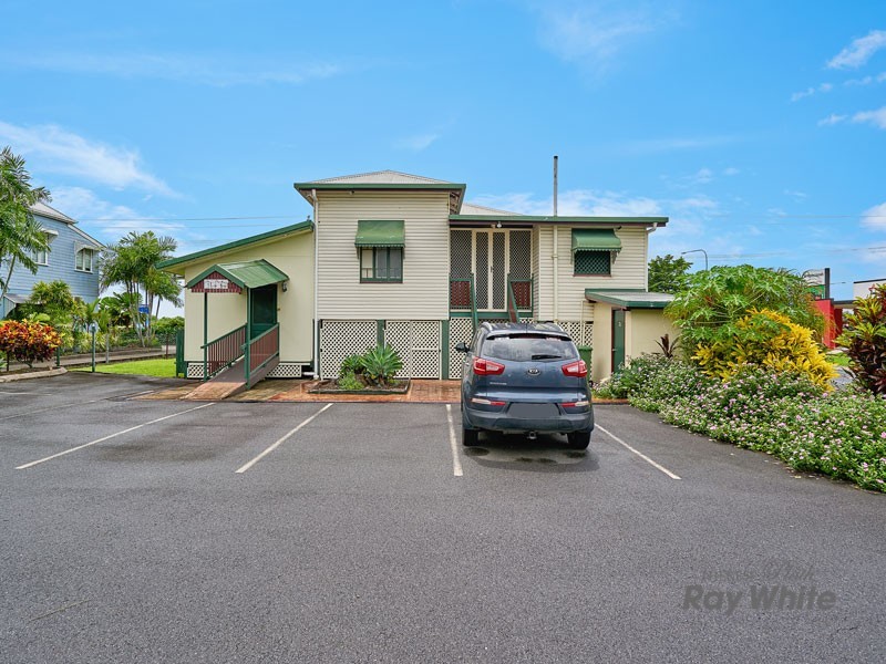 197 Bruce Highway, Edmonton QLD 4869
