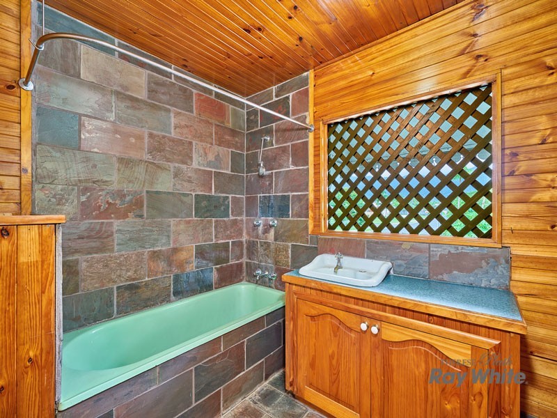 197 Bruce Highway, Edmonton QLD 4869