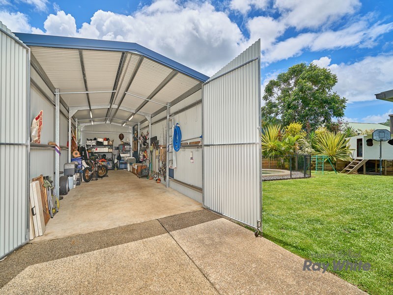 9 Shelbourne Street, Bentley Park QLD 4869