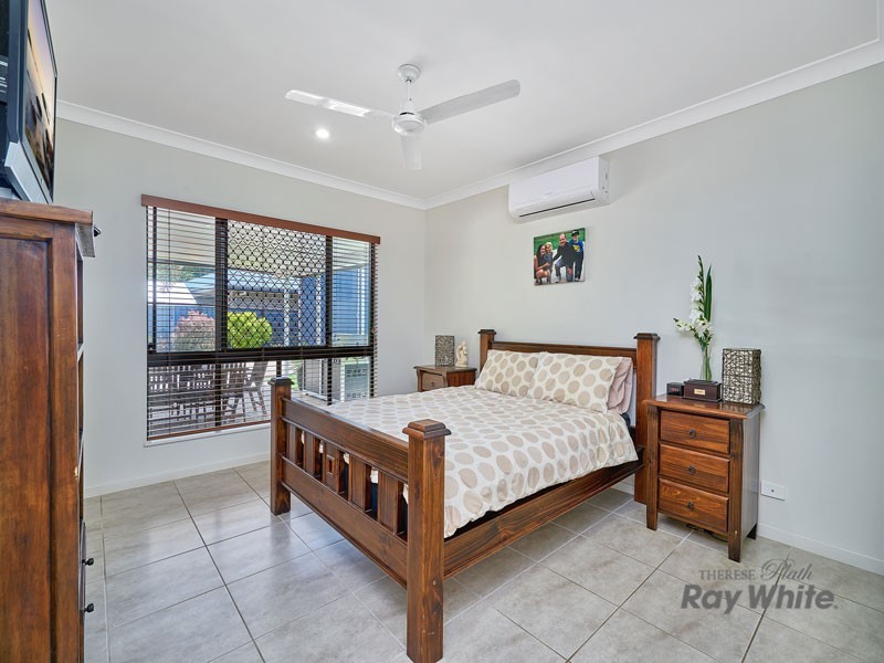 9 Shelbourne Street, Bentley Park QLD 4869