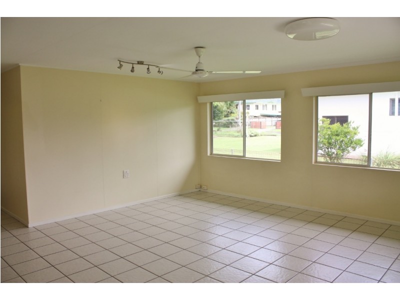 55 Cairns Road, Gordonvale QLD 4865