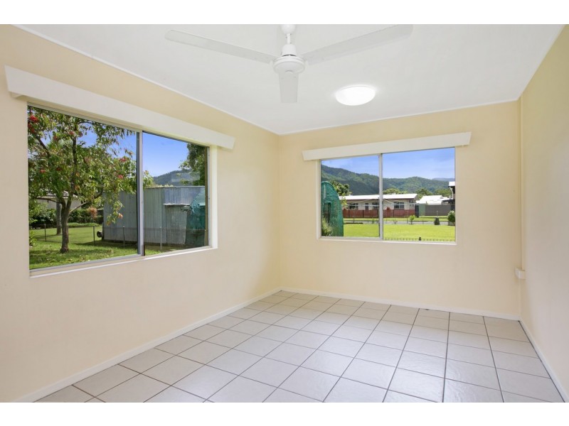 55 Cairns Road, Gordonvale QLD 4865