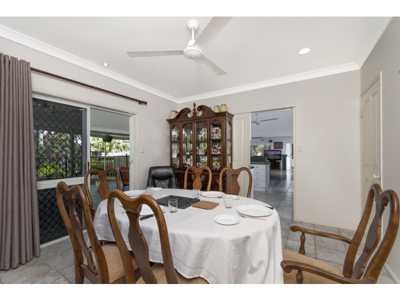 4 Canecutter Road, Edmonton QLD 4869