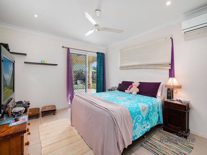 15 Fitzmaurice Drive, Bentley Park QLD 4869