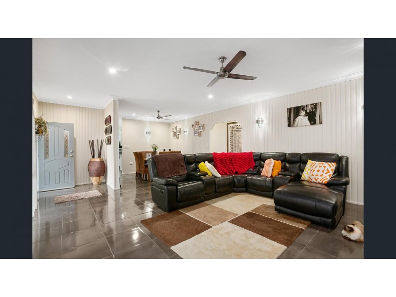 235 Toogood Road, Bayview Heights QLD 4868
