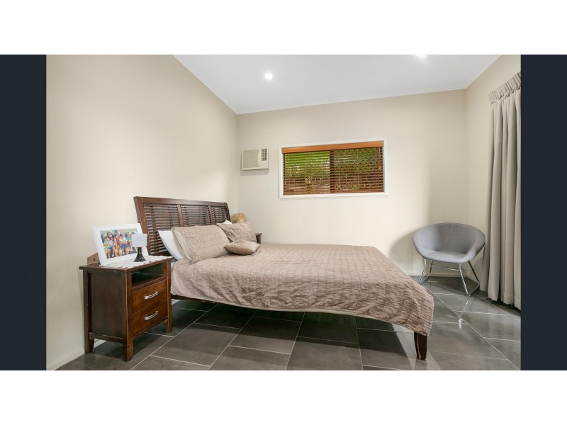235 Toogood Road, Bayview Heights QLD 4868