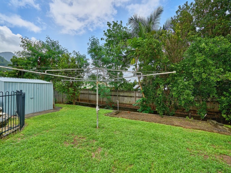 Bentley Park QLD 4869