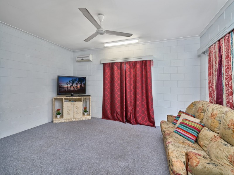 Bentley Park QLD 4869