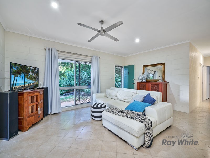 5 Beaman Close, Aeroglen QLD 4870