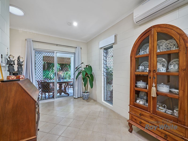 5 Beaman Close, Aeroglen QLD 4870